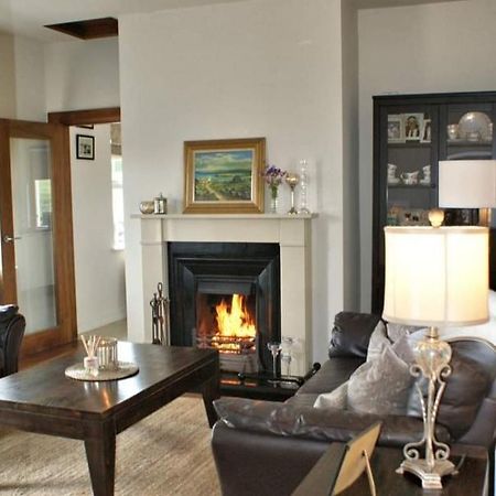 Cozy & Remote Hideaway Gintys Cottage Ross Port エクステリア 写真